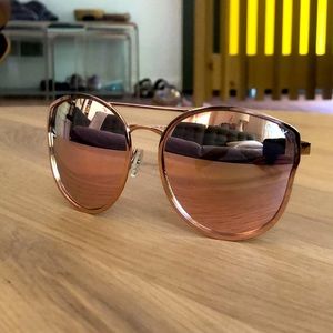 Quay rose gold sunglasses